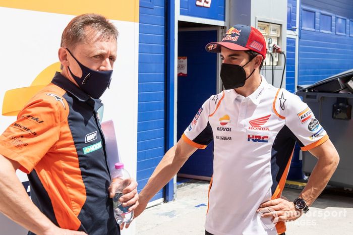 Mike Leitner, Red Bull KTM Factory Racing, Marc Márquez, Repsol Honda Team