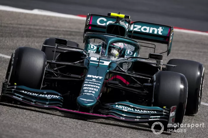 Sebastian Vettel, Aston Martin AMR21 