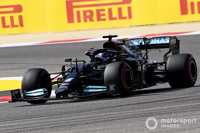 Lewis Hamilton, Mercedes W12