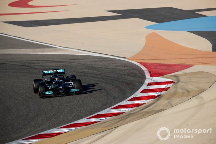 Lewis Hamilton, Mercedes W12 