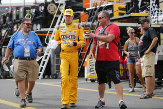 Kyle Busch, Joe Gibbs Racing, Toyota Camry M&M's White Chocolate