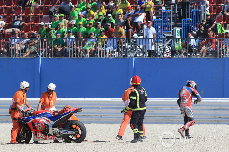 La caduta di Stefan Bradl, HRC Honda Team