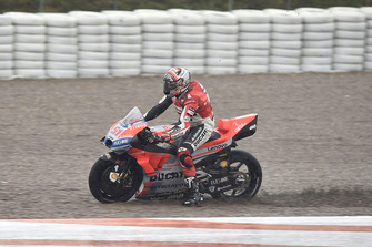 Michele Pirro, Ducati team traverse les graviers