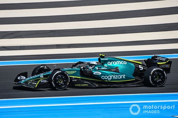 Sebastian Vettel, Aston Martin AMR22