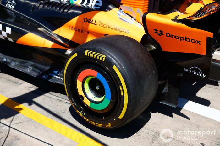 Neumáticos Pirelli P Zero Medium en el McLaren MCL38