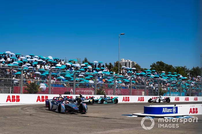 Edoardo Mortara Venturi Formula E, Venturi VFE05 Robin Frijns, Envision Virgin Racing, Audi e-tron FE05, Oliver Rowland, Nissan e.Dams, Nissan IMO1, Mitch Evans, Jaguar Racing, Jaguar I-Type 3 