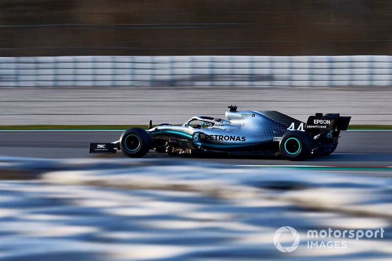 Льюис Хэмилтон, Mercedes AMG F1 W10