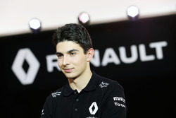 Esteban Ocon, Renault F1 Team piloto de pruebas