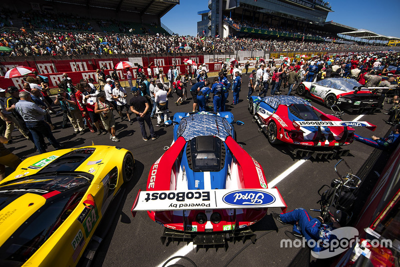 #67 Ford Chip Ganassi Team UK Ford GT: Andy Priaulx, Harry Tincknell, Pipo Derani