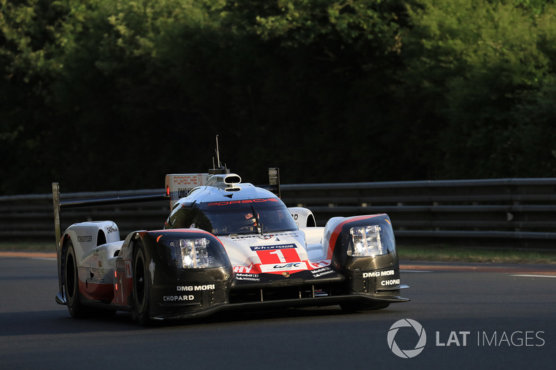 #1 Porsche Team Porsche 919 Hybrid: Neel Jani, Andre Lotterer, Nick Tandy