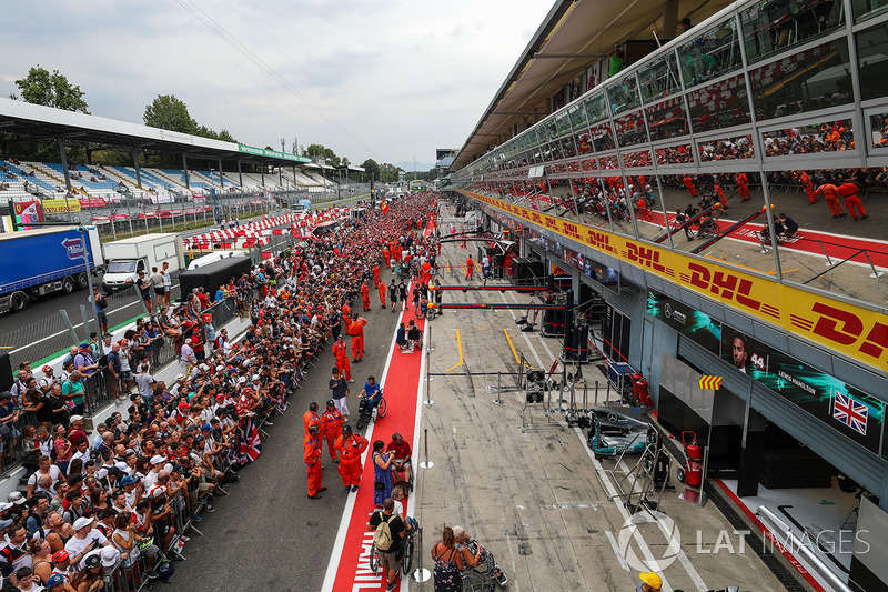 Ferrari fans on the pitlane walkabout