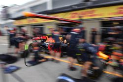Red Bull Racing pit stop