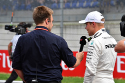 Давіде Вальсеккі, Sky Italia, володар поул-позиції Валттері Боттас, Mercedes AMG F1
