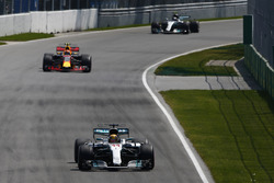 Льюіс Хемілтон, Mercedes AMG F1 W08, Макс Ферстаппен, Red Bull Racing RB13, Валттер Боттас, Mercedes