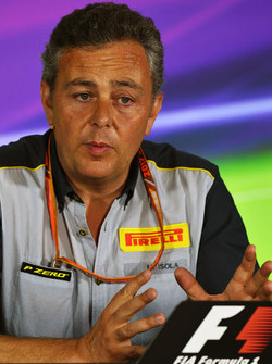 Mario Isola, directeur de la compétition Pirelli en conférence de presse