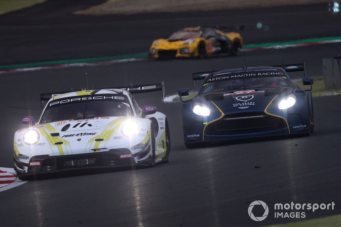 #82 TF Sport Corvette Z06 LMGT3.R: Hiroshi Koizumi, Sebastien Baud, Daniel Juncadella, #27 Heart of Racing Team Aston Martin Vantage AMR LMGT3: Ian James, Daniel Mancinelli, Alex Riberas.
