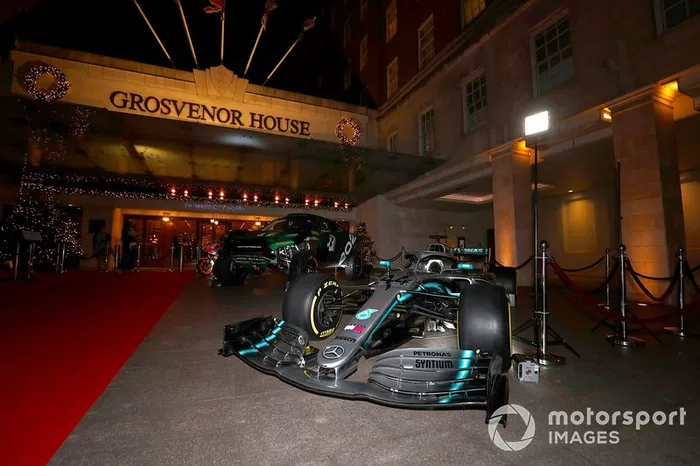 Mercedes AMG F1 W10