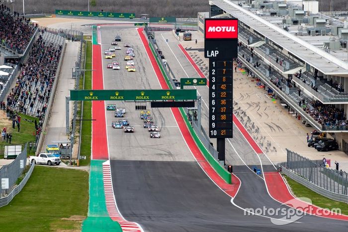 #1 Rebellion Racing - Rebellion R13 - Gibson: Bruno Senna, Gustavo Menezes, Norman Nato