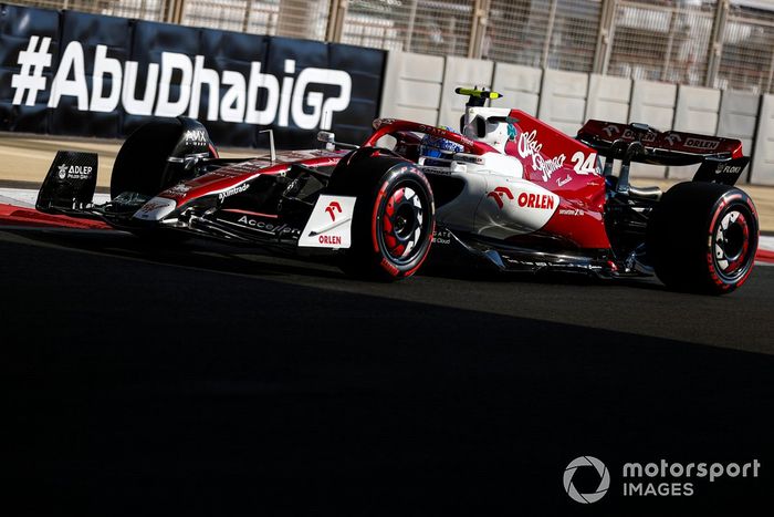 Zhou Guanyu, Alfa Romeo C42