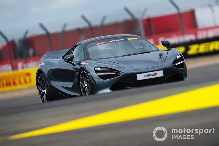 Pirelli Hot Lap