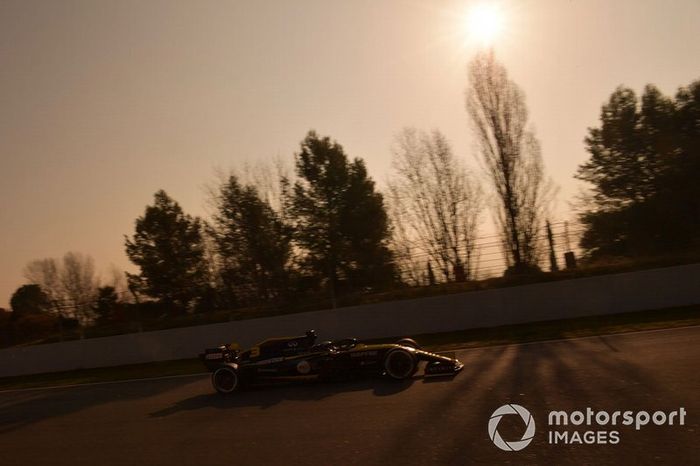 Daniel Ricciardo, Renault F1 Team R.S. 19