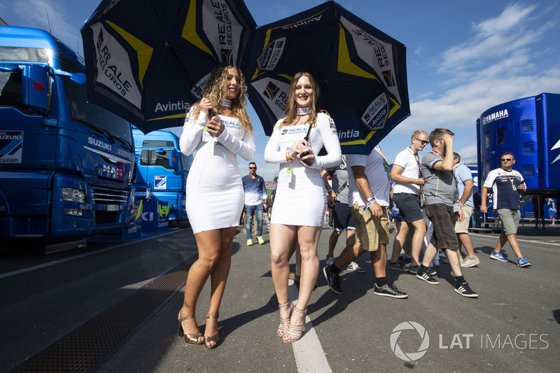 Grid girls