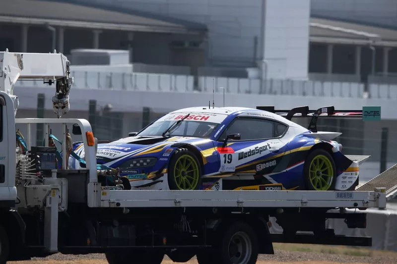 #19 WedsSport ADVAN GR Supra