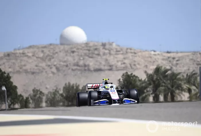 Mick Schumacher, Haas VF-21 