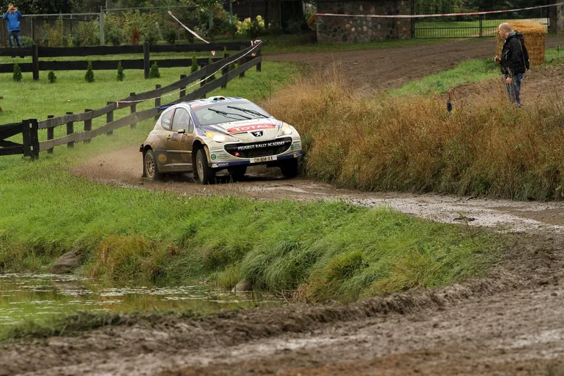 Craig Breen, Lara Vanneste, Peugeot 207 S2000