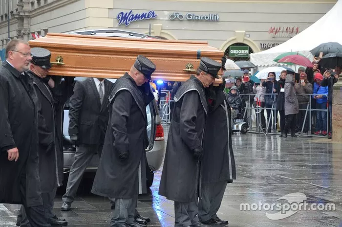 Funeral de Niki Lauda