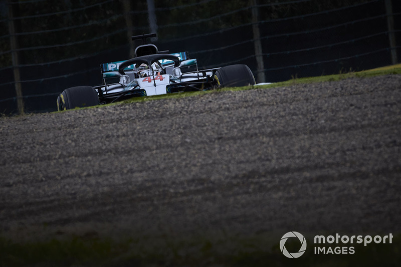 1. Lewis Hamilton, Mercedes AMG F1 W09 EQ Power+