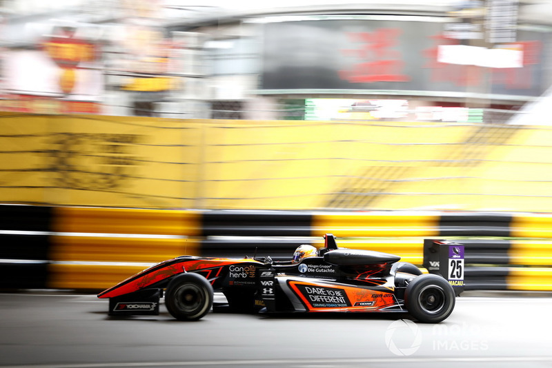 София Флёрш, Van Amersfoort Racing