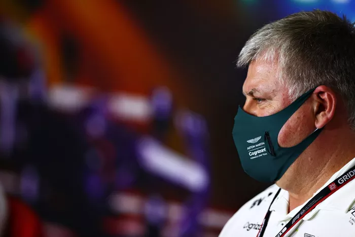 Otmar Szafnauer, director del equipo y consejero delegado de Aston Martin F1, en la conferencia de prensa de los directores del equipo
