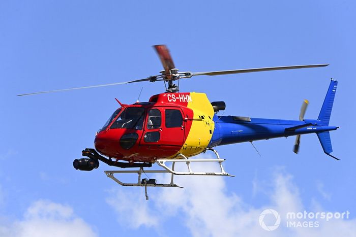 Un  helicóptero AS 350B3 Ecureuil