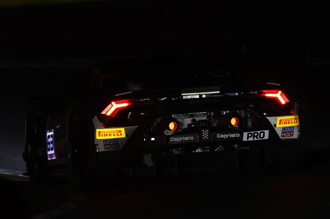 #63 GRT - Grasser Racing Team Lamborghini Huracan GT3 EVO2: Mirko Bortolotti, Jordan Pepper, Luca Engstler