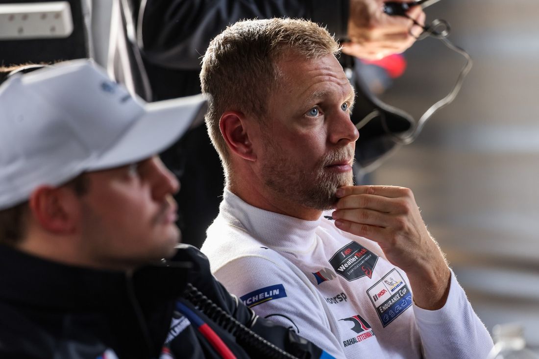 #24 BMW M Team RLL BMW M Hybrid V8: Kevin Magnussen