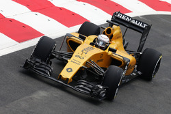 Кевин Магнуссен, Renault Sport F1 Team RS16