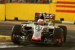 Естебан Гутьєррес, Haas F1 Team VF-16