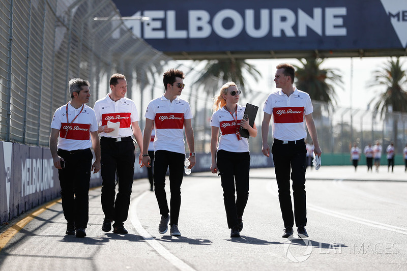 Track walk with Charles Leclerc, Sauber