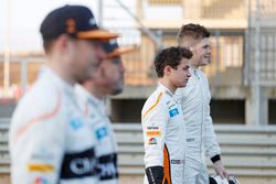 Stoffel Vandoorne, Fernando Alonso, Lando Norris, Rudy van Buren, McLaren