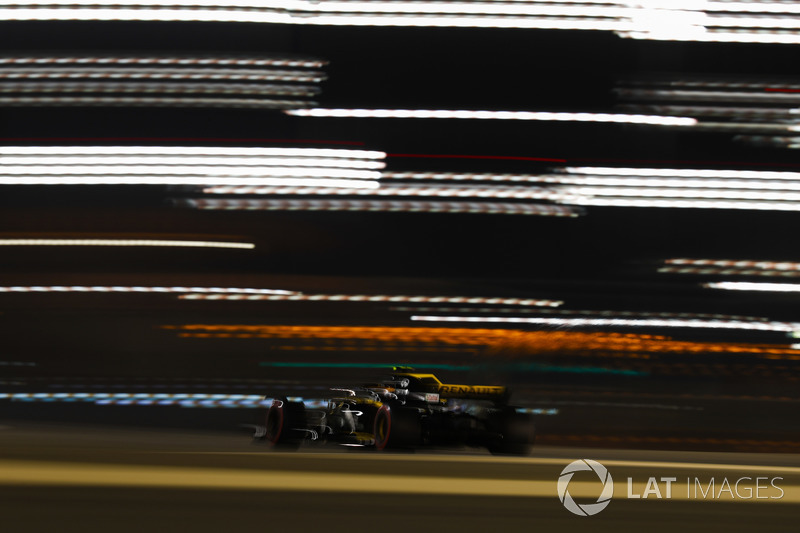Карлос Сайнс-мол., Renault Sport F1 Team R.S. 18