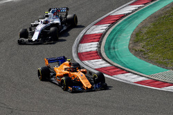 Стоффель Вандорн, McLaren MCL33, Сергій Сироткін, Williams FW41