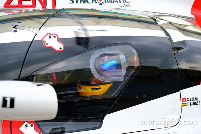 Tras confirmarse su fichaje por Toyota para el WEC 2018/2019, su primera experiencia a los mandos del TS050 Hybrid fue en Aragón, en un test del equipo en Motorland