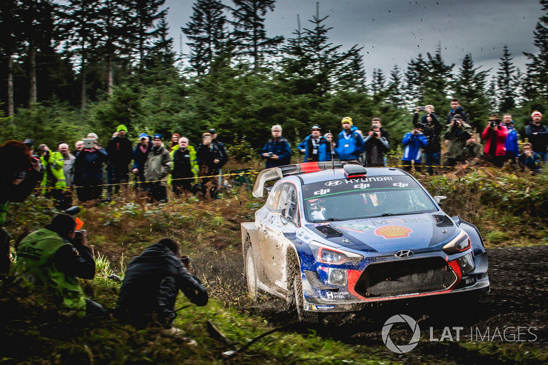 Thierry Neuville, Nicolas Gilsoul, Hyundai i20 WRC, Hyundai Motorsport