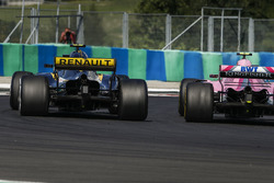 Естебан Окон, Force India VJM11, Карлос Сайнс-мол., Renault Sport F1 Team R.S. 18