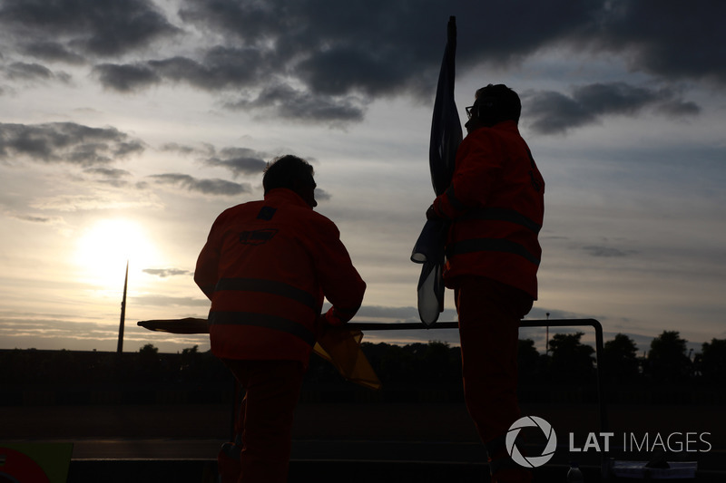 Tifosi al tramonto