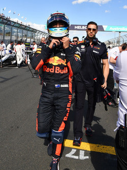 Daniel Ricciardo, Red Bull Racing on the grid