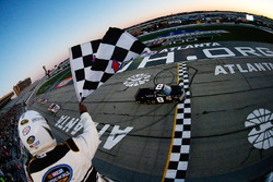 John Hunter Nemechek, NEMCO Motorsports Chevrolet takes the win