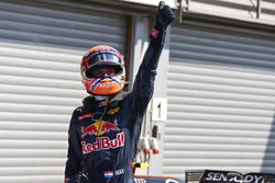 Max Verstappen, Red Bull Racing celebrates his second position in qualifying parc ferme