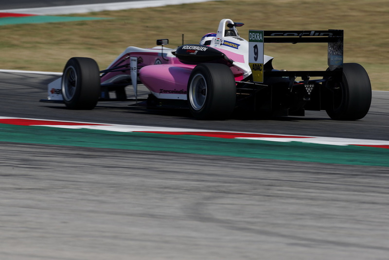 Jehan Daruvala, Carlin Dallara F317 - Volkswagen